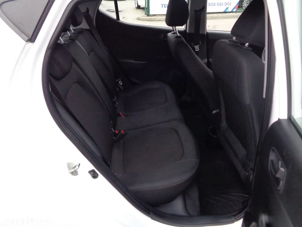 Hyundai i10 1.0 Premium - 16