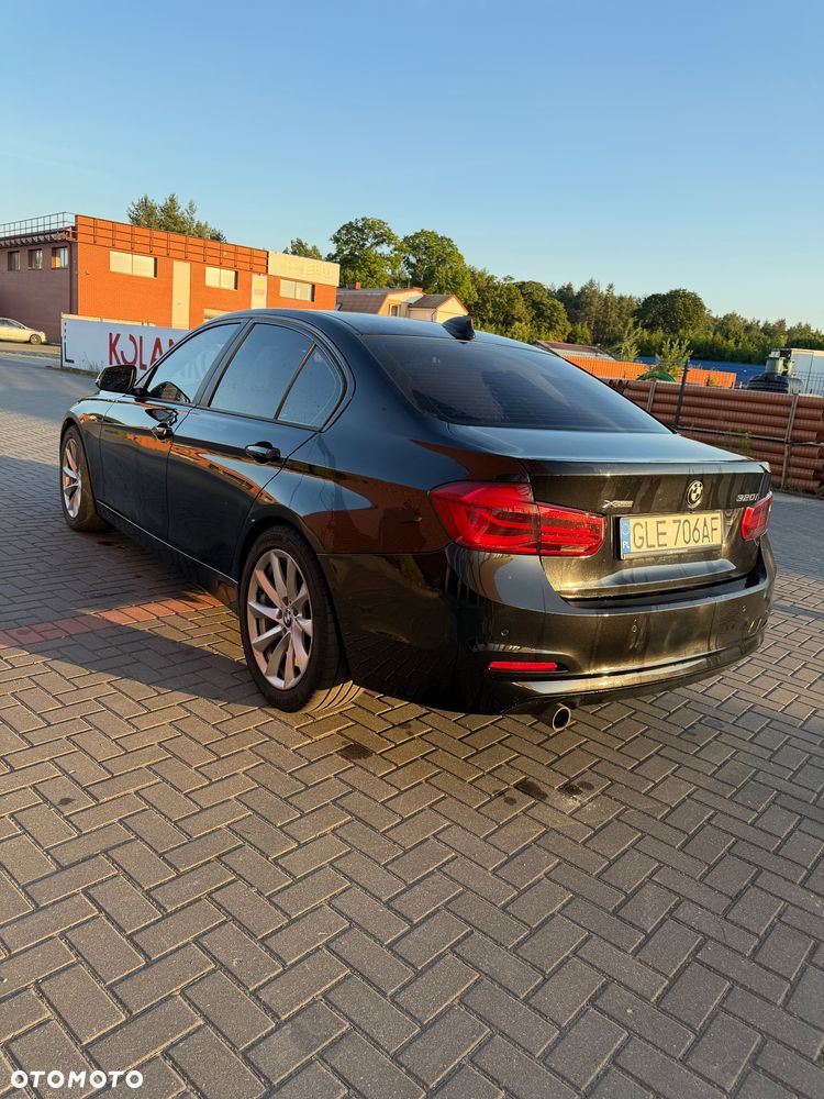 BMW Seria 3 320i xDrive Sport Line - 6