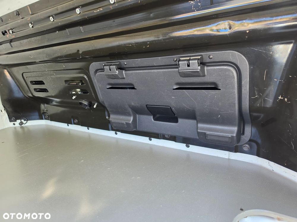 Renault Trafic - 21