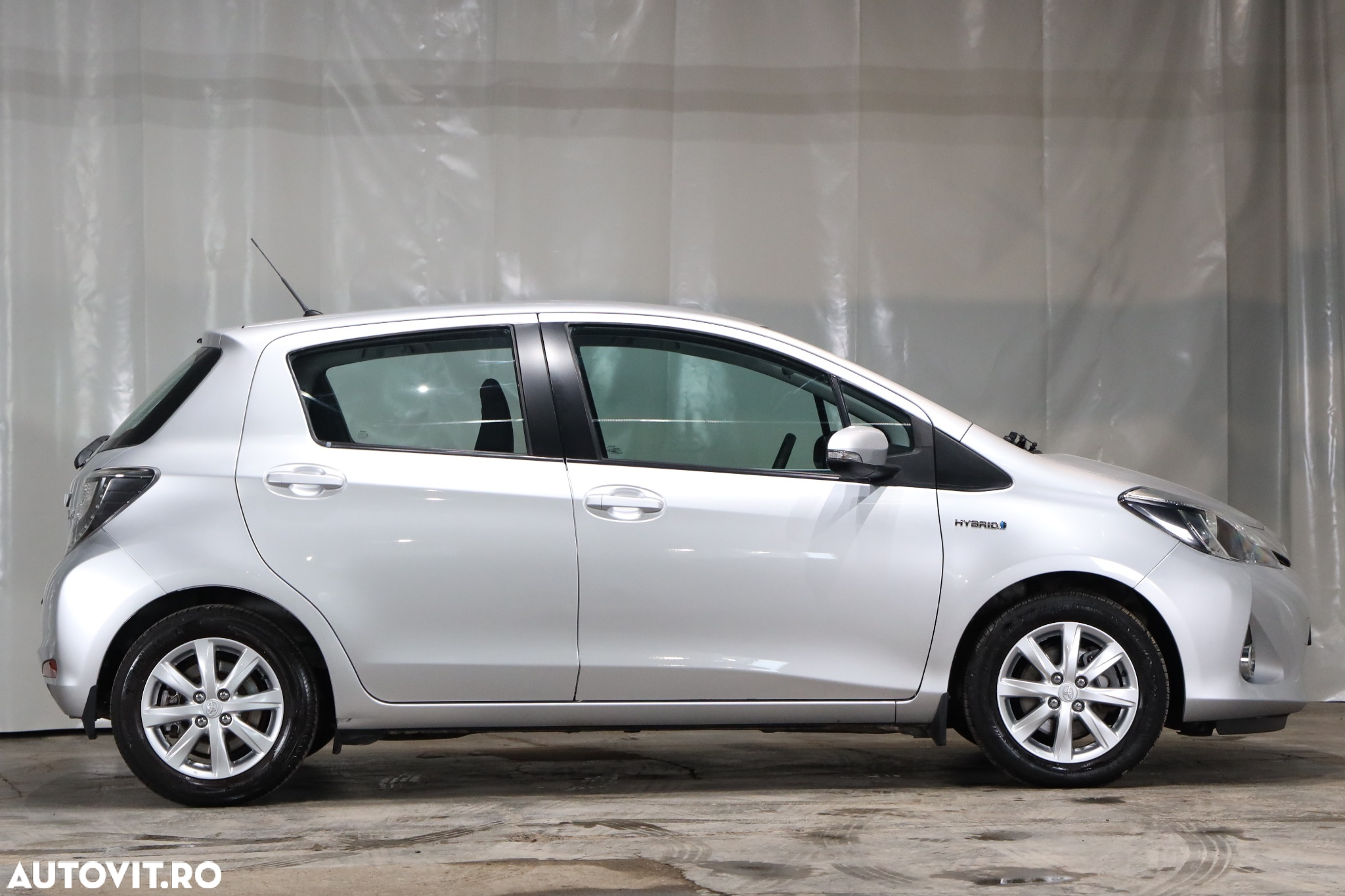 Toyota Yaris - 37