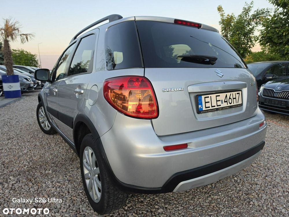 Suzuki SX4 - 9