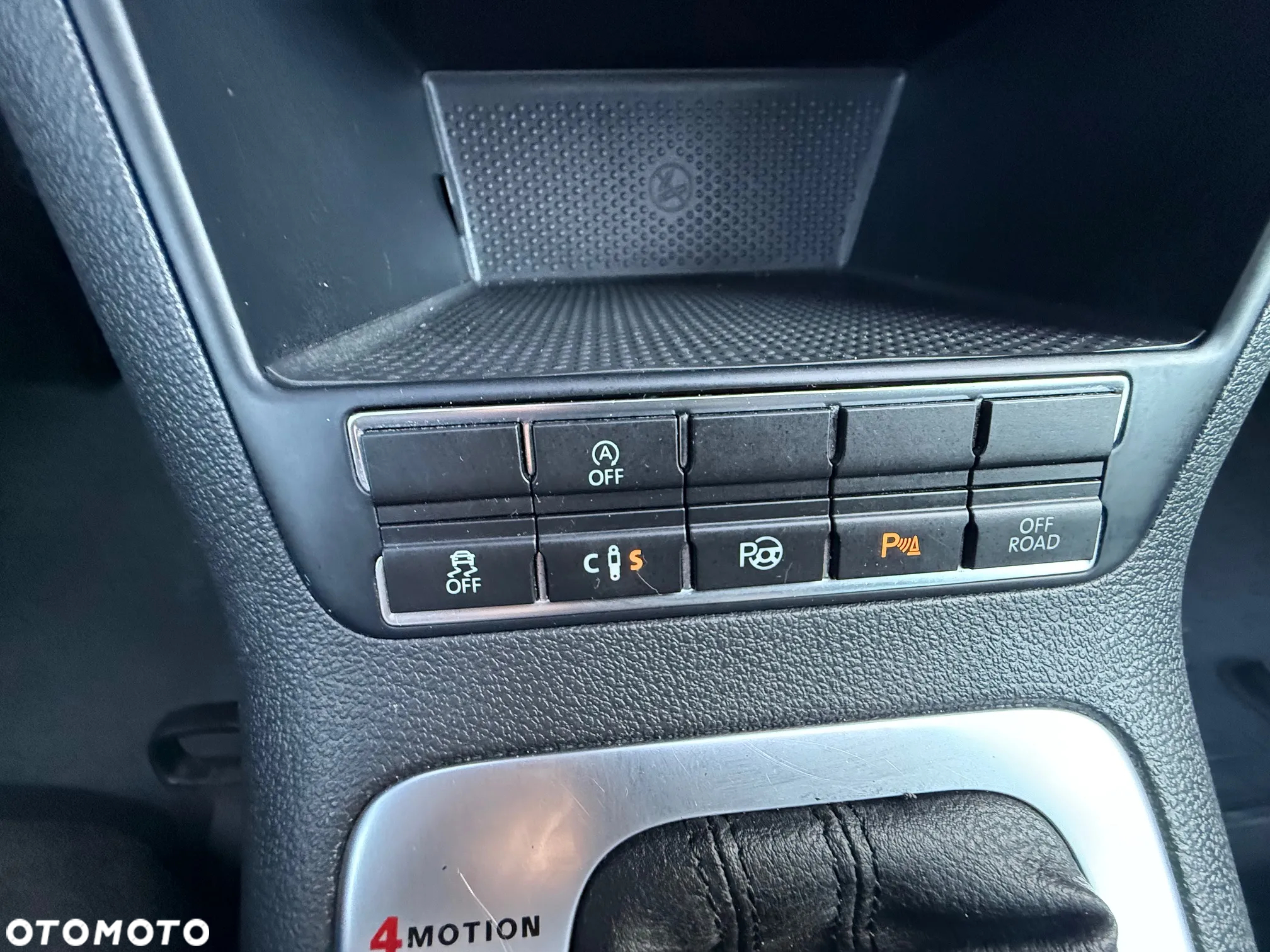 Volkswagen Tiguan 2.0 TDI DPF 4Motion BlueMotion Technology DSG Exclusive - 26