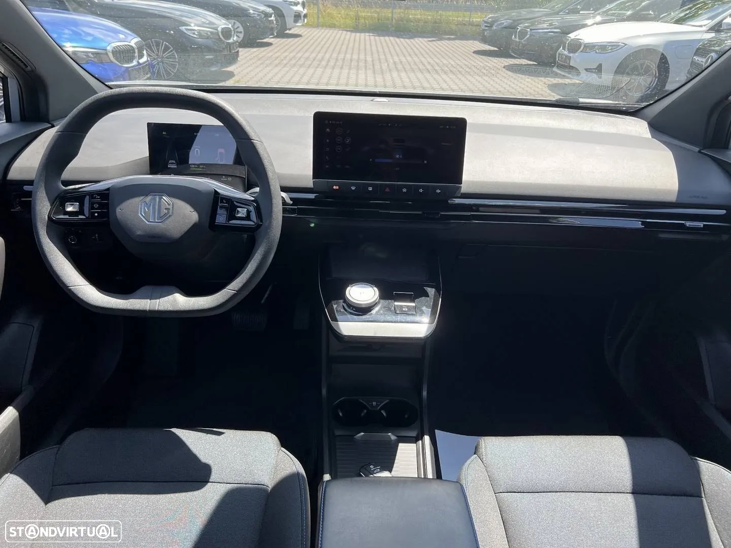 MG MG4 64 kWh Comfort - 11