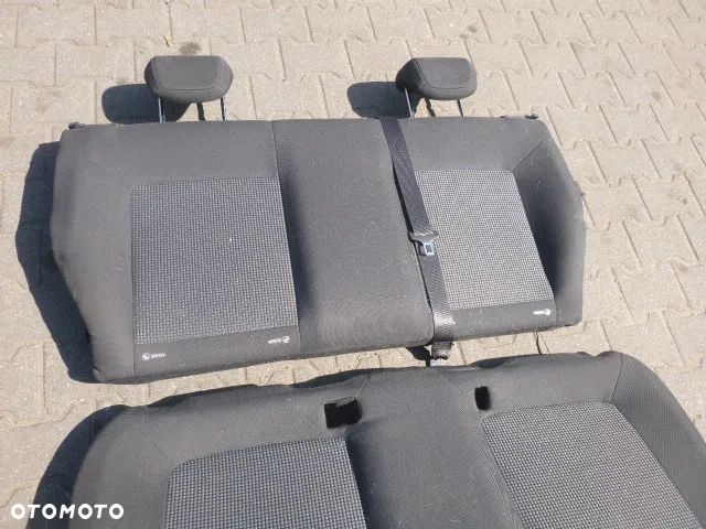 FOTEL FOTELE LEWY PRZÓD PRAWY PRZÓD + TYLNA KANAPA OPEL CORSA D 5D - 37