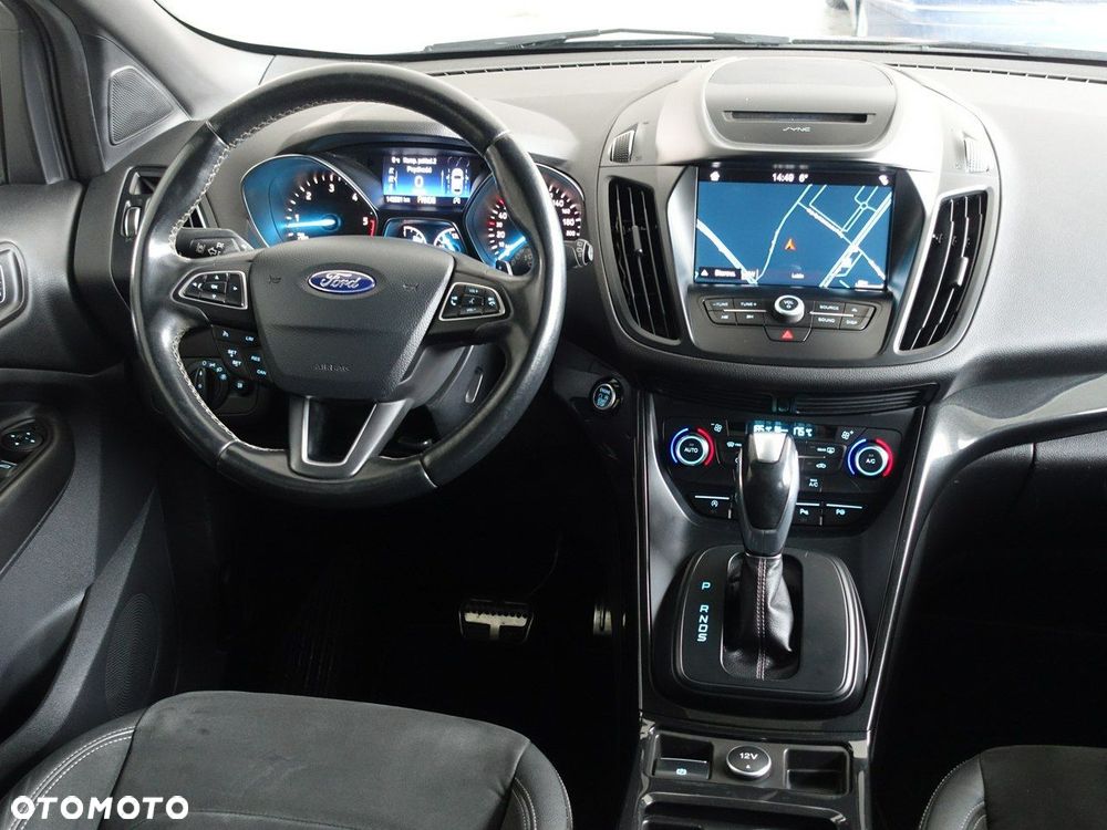 Ford Kuga 2.0 TDCi AWD ST-Line - 22