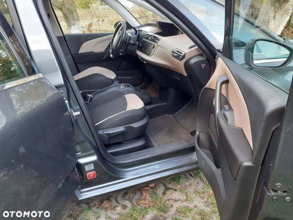Citroën C4 Picasso - 8