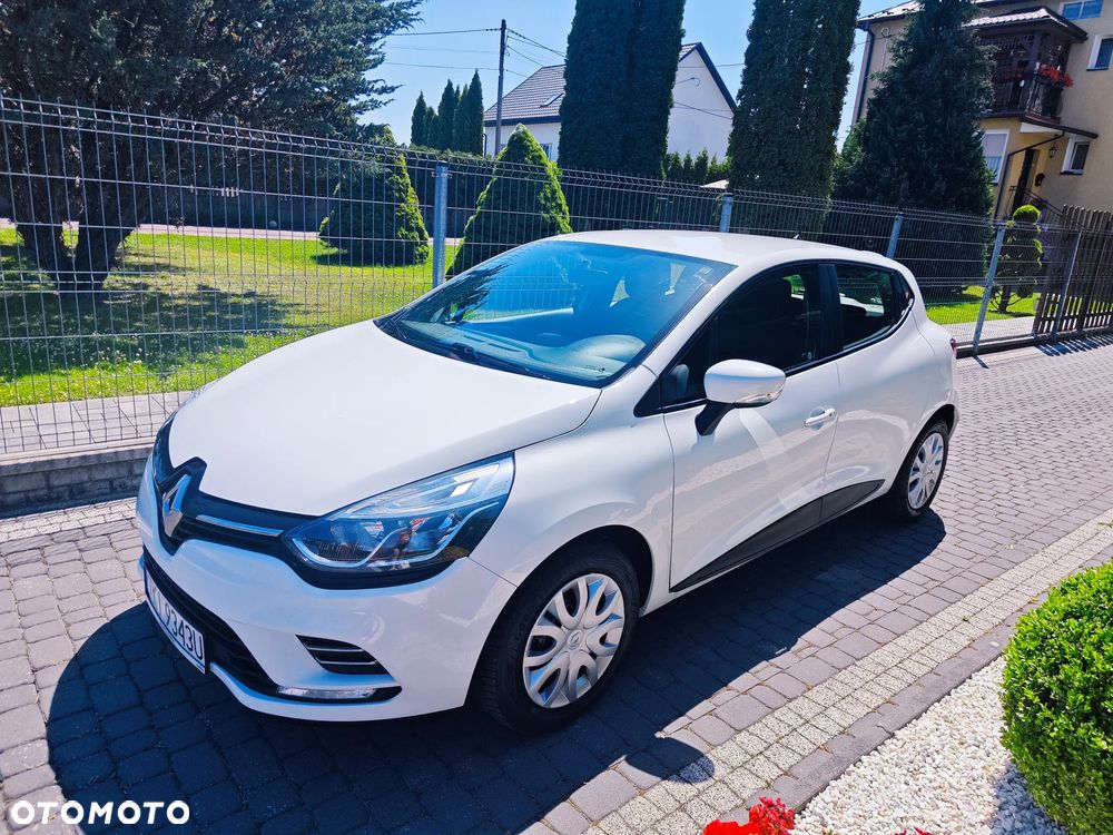 Renault Clio - 14