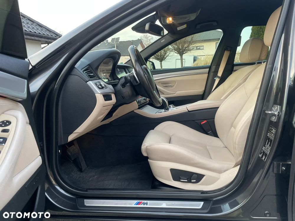 BMW Seria 5 535d - 28