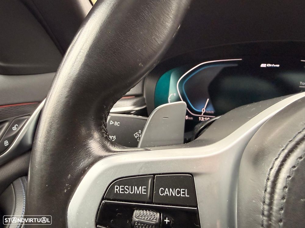BMW 530 e Pack Desportivo M - 13