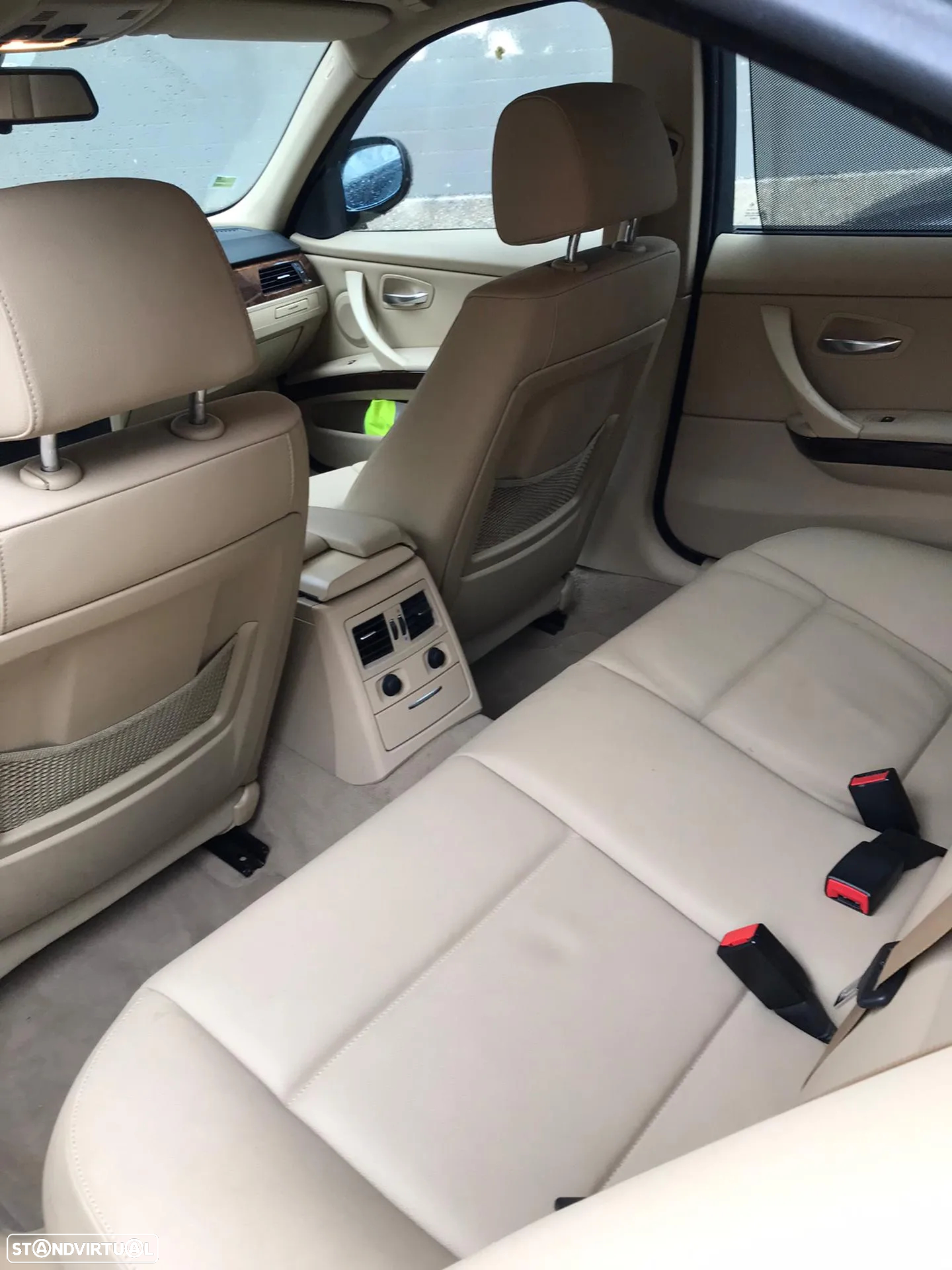 BMW 320 iA Exclusive - 19