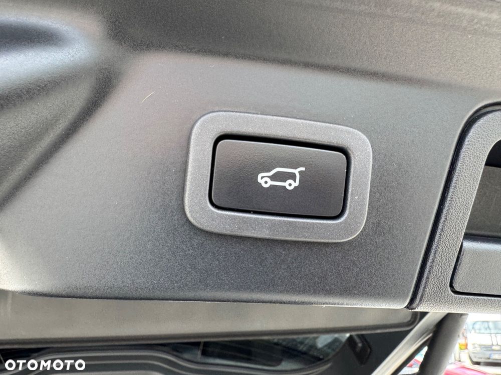 Land Rover Range Rover Velar 3.0 SD6 R-Dynamic - 22