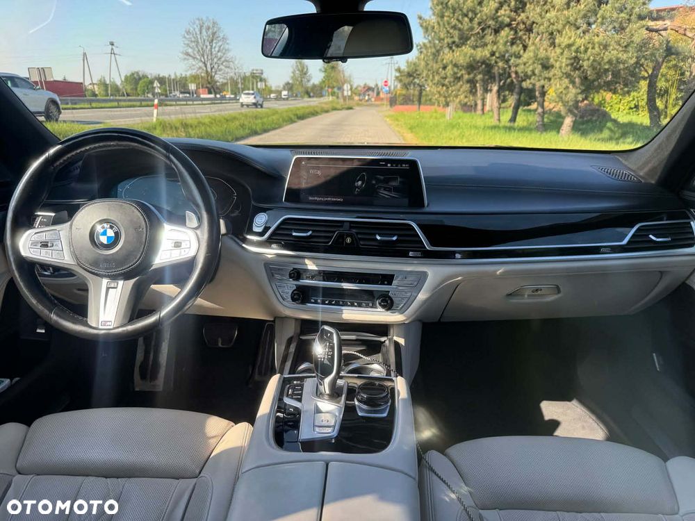 BMW Seria 7 740Ld xDrive mHEV sport - 11