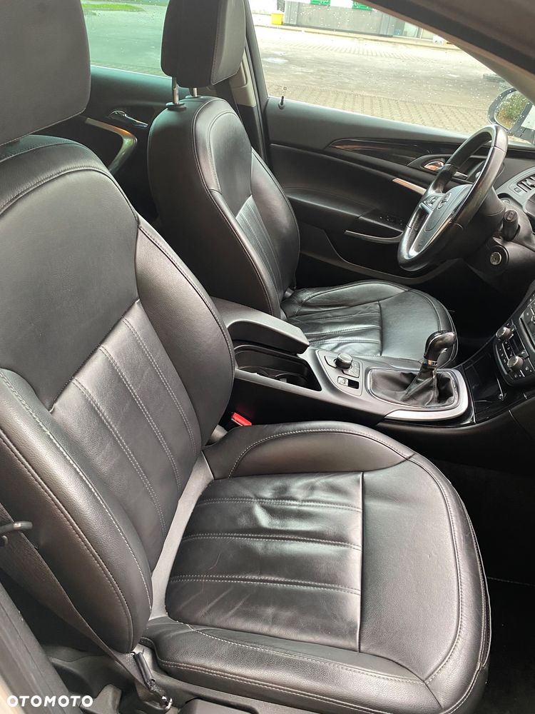 Opel Insignia 2.0 Turbo 4x4 - 17