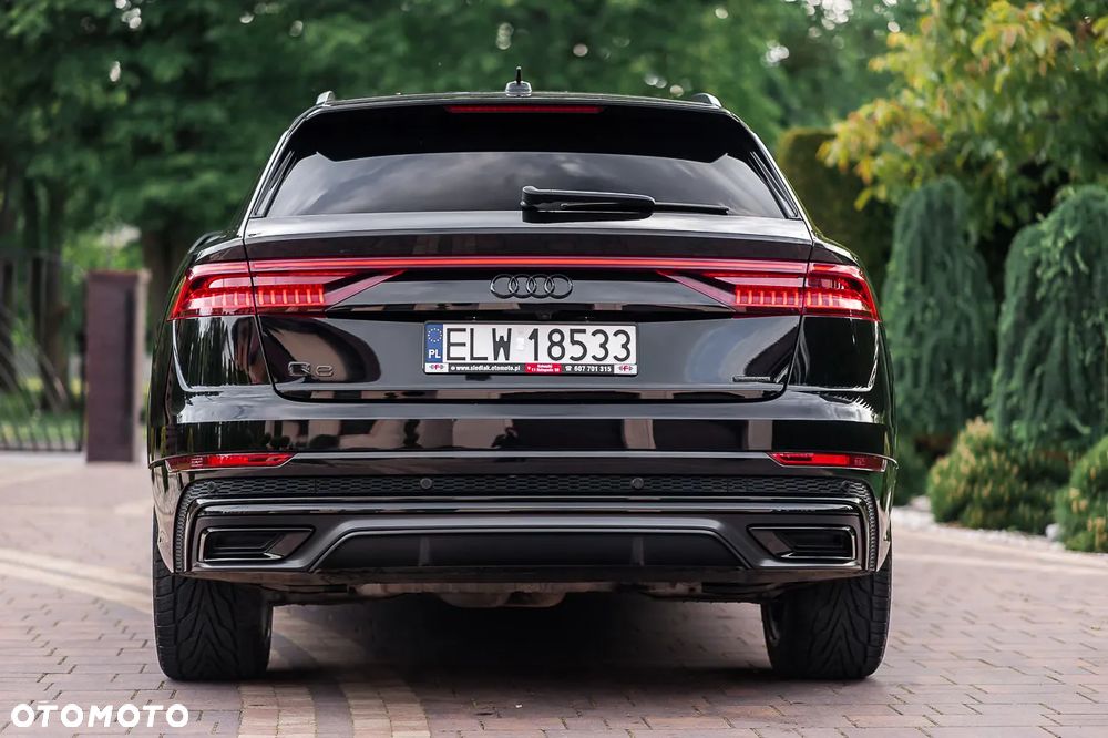 Audi Q8 55 TFSI quattro tiptronic - 6