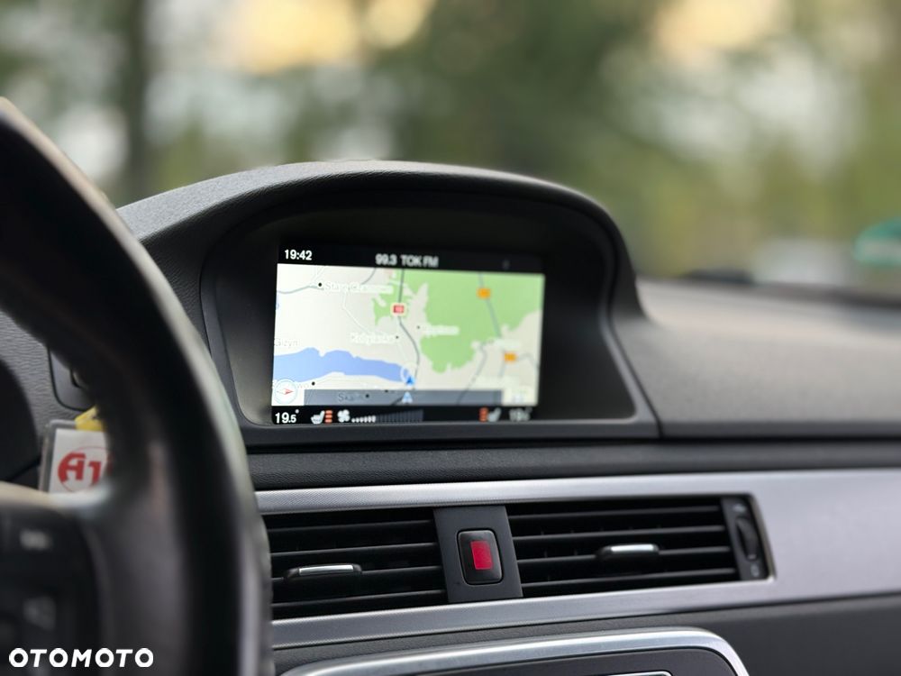 Volvo V70 D4 Geartronic Momentum - 13