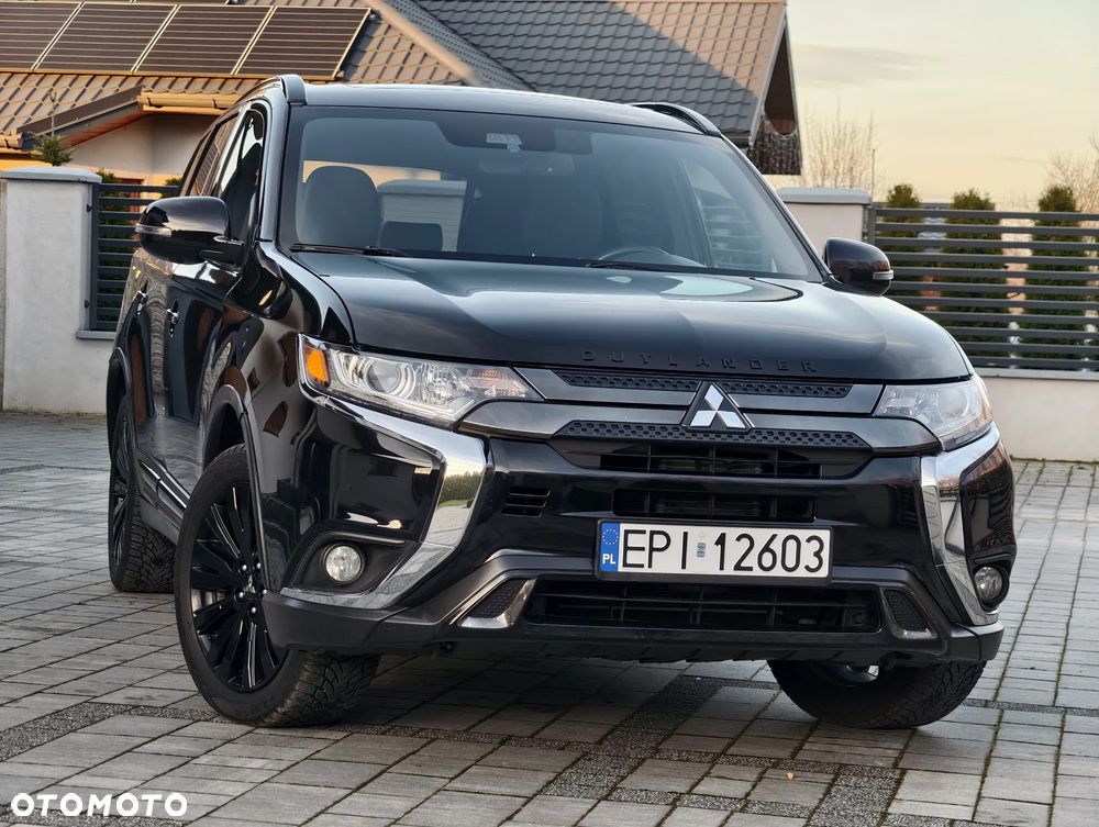 Mitsubishi Outlander 2.4 4WD CVT Intense - 27