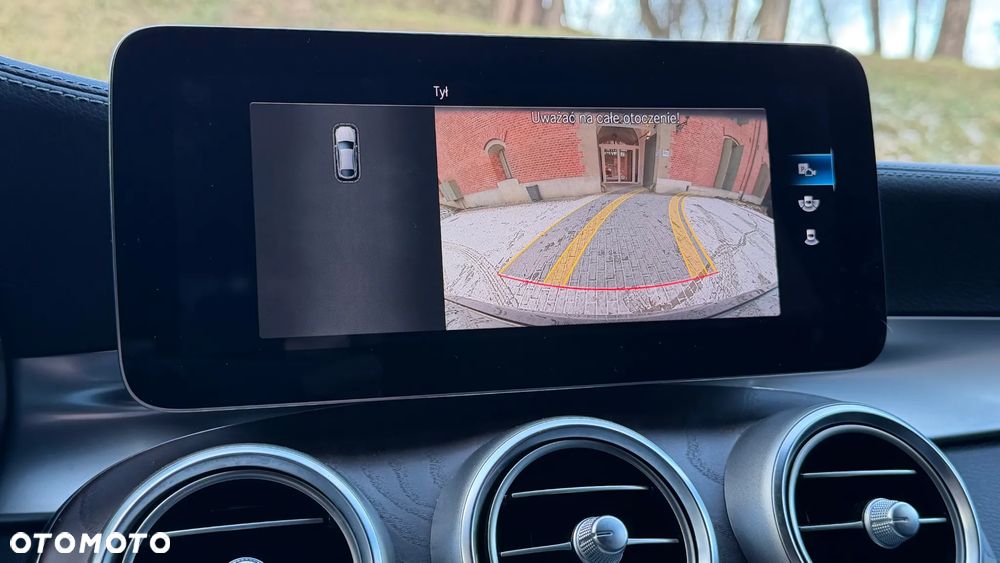 Mercedes-Benz GLC 300 e 4-Matic Business Edition - 16