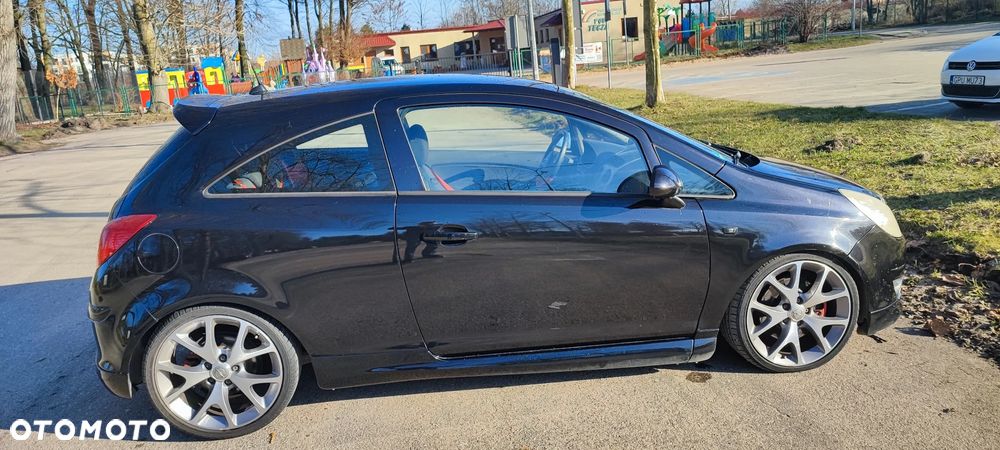 Opel Corsa 1.6T GSI - 15