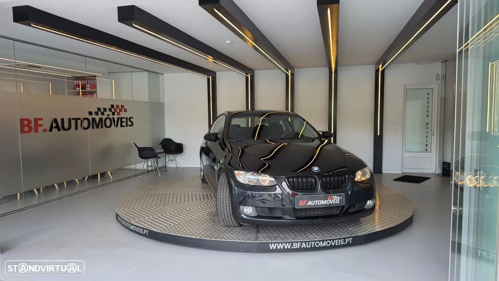 BMW 320 d Coupe - 11