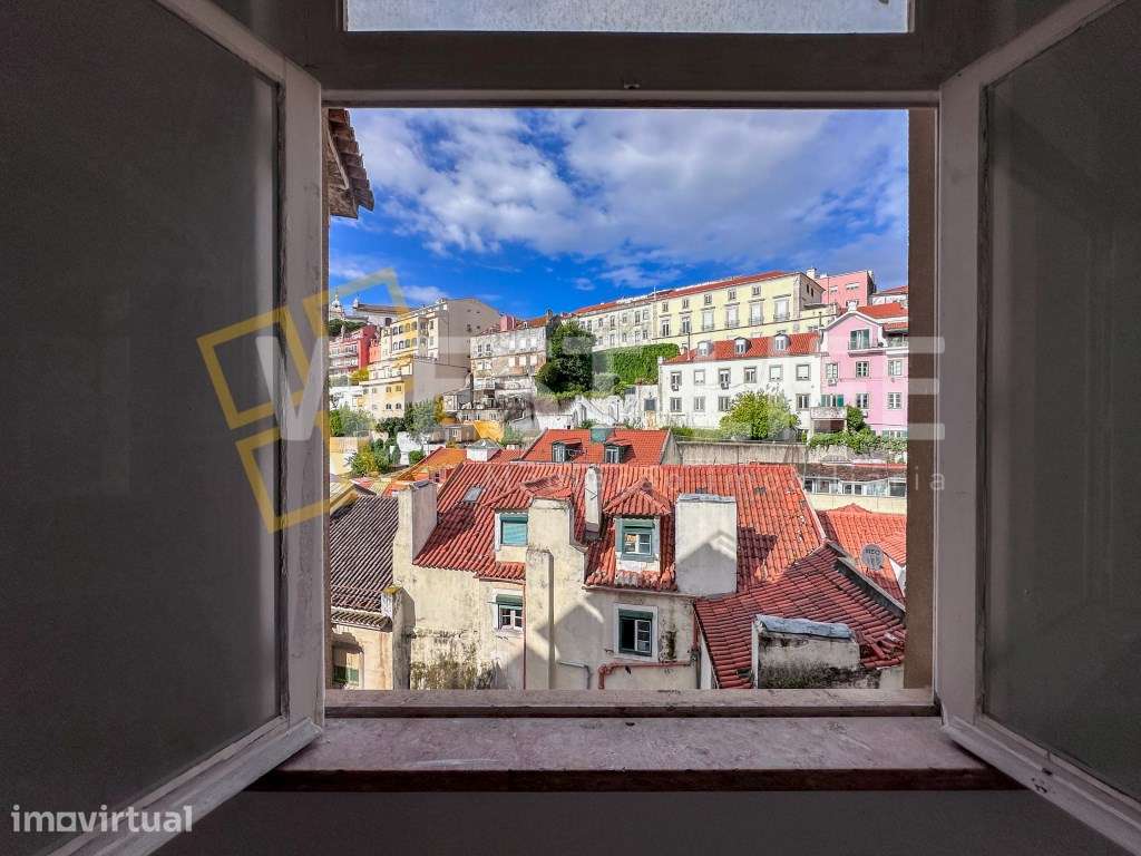 Excelente Atelier com afetação de serviços a 100 metros do Castelo ... - Grande imagem: 4/22
