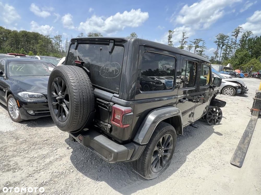 Jeep Wrangler Unlimited GME 2.0 Turbo Sahara - 14