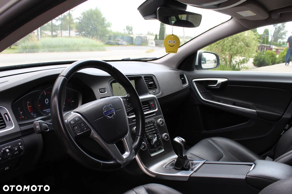 Volvo V60 - 14