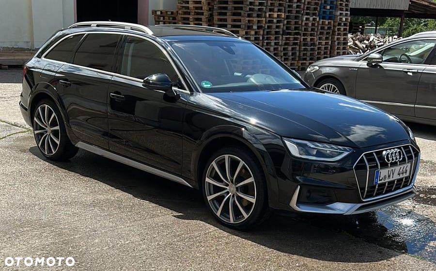 Audi A4 Allroad - 1