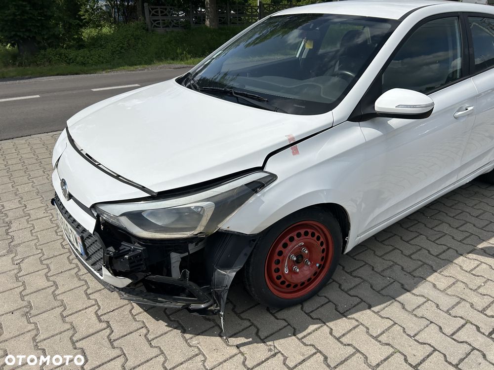 Hyundai i20 - 37