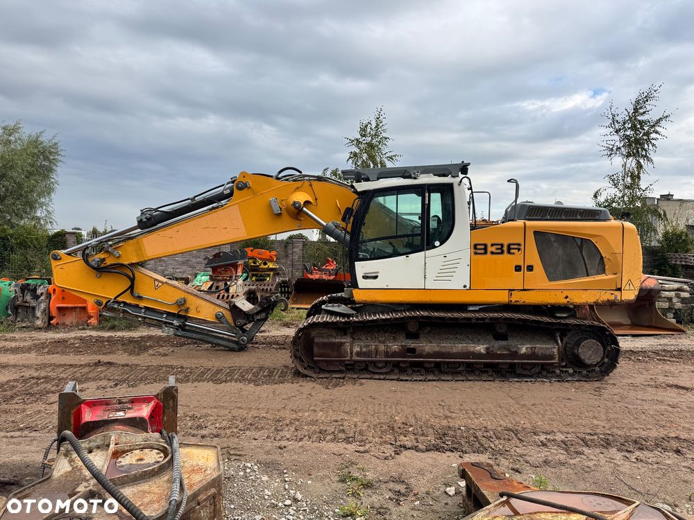 Liebherr R 936 LC - 6