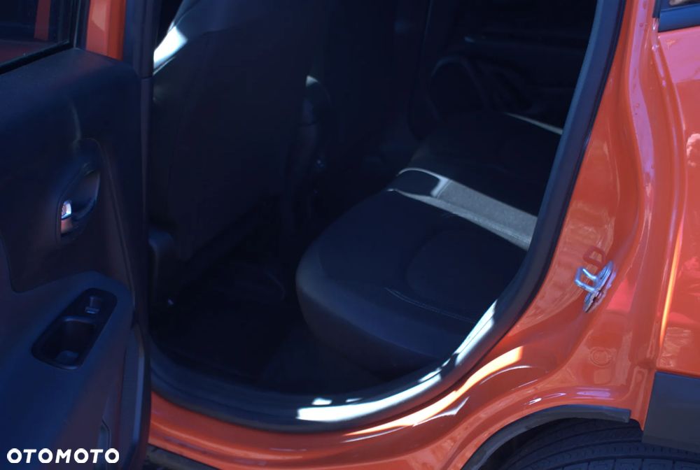 Jeep Renegade - 13