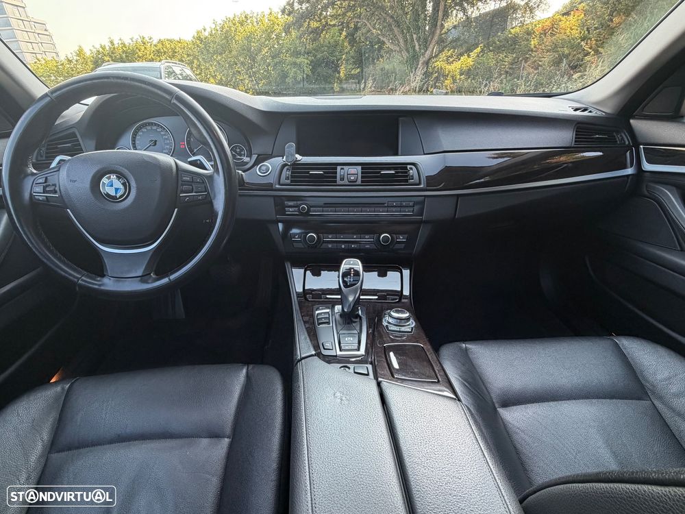 BMW 520 d Auto - 11