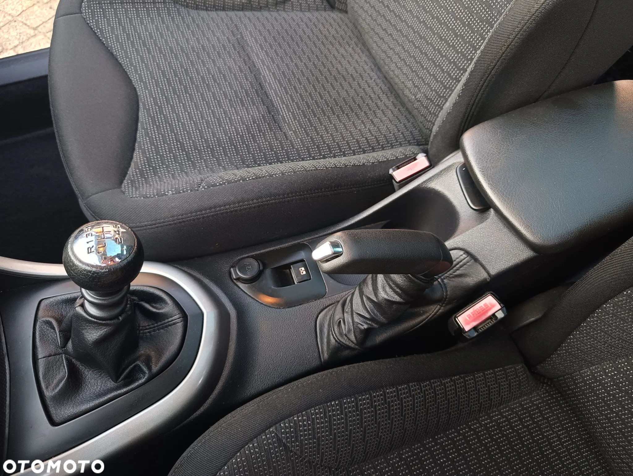 Peugeot 308 HDi FAP 140 Platinum - 31