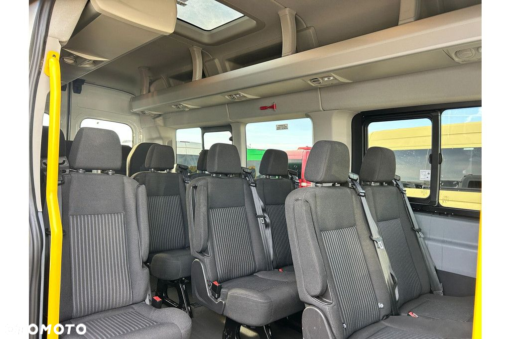 Ford Transit - 22