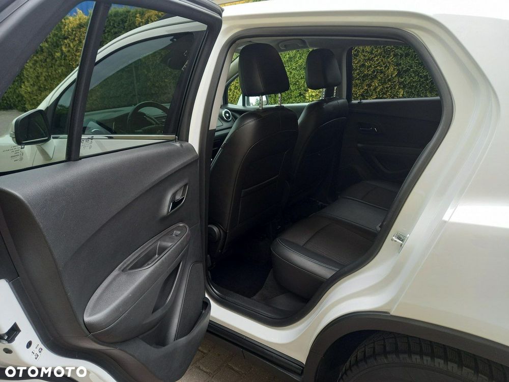 Chevrolet Trax 1.6 LT - 28