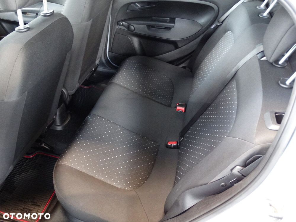 Fiat Grande Punto - 24