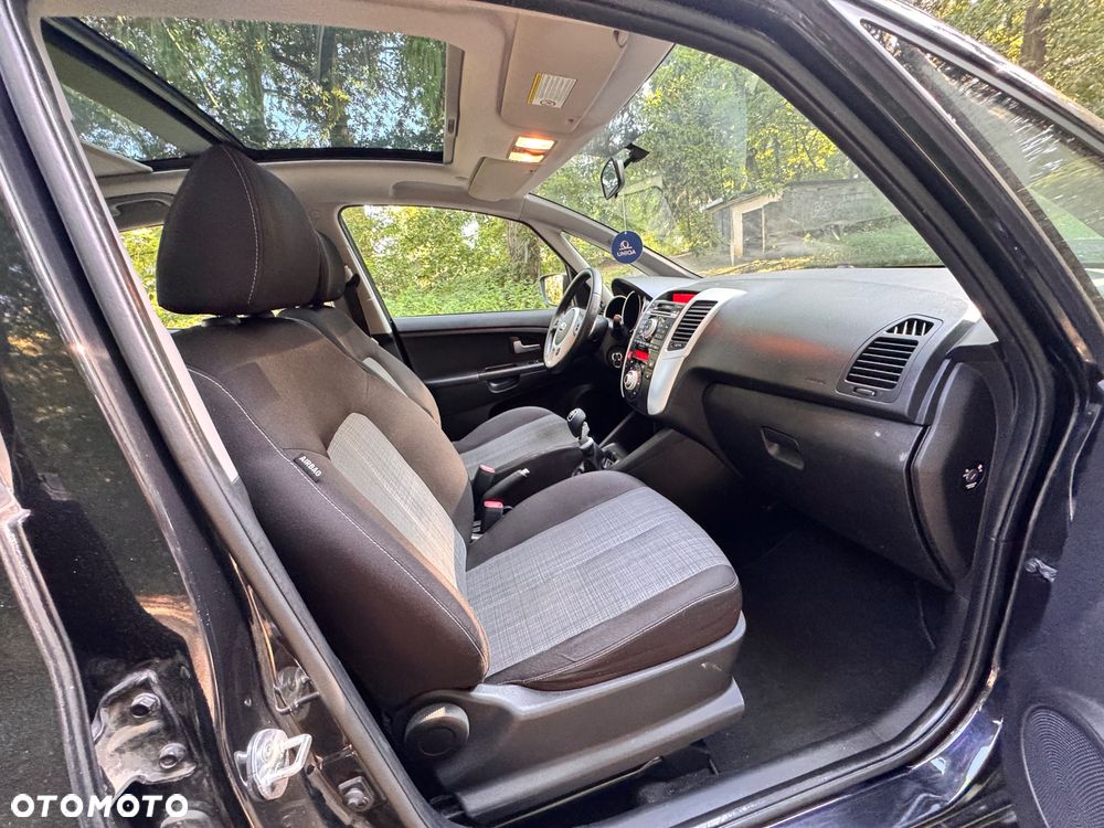 Kia Venga 1.4 S - 18