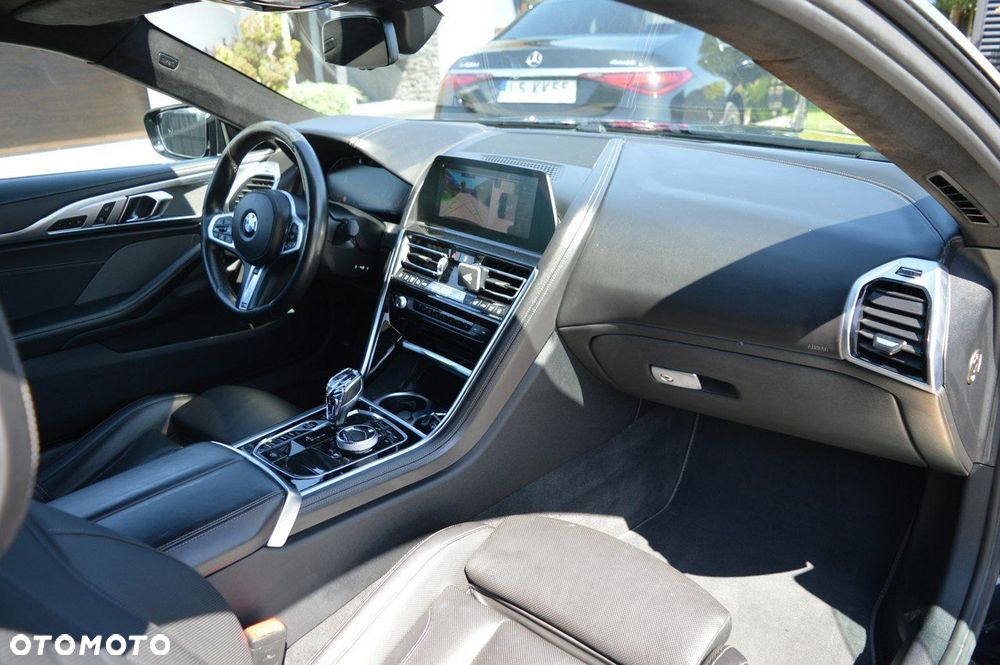 BMW Seria 8 840d xDrive - 31
