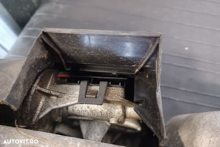 Ansamblu stergatoare parbriz volan pe stanga 1395106486 1395106486 Fo - 4