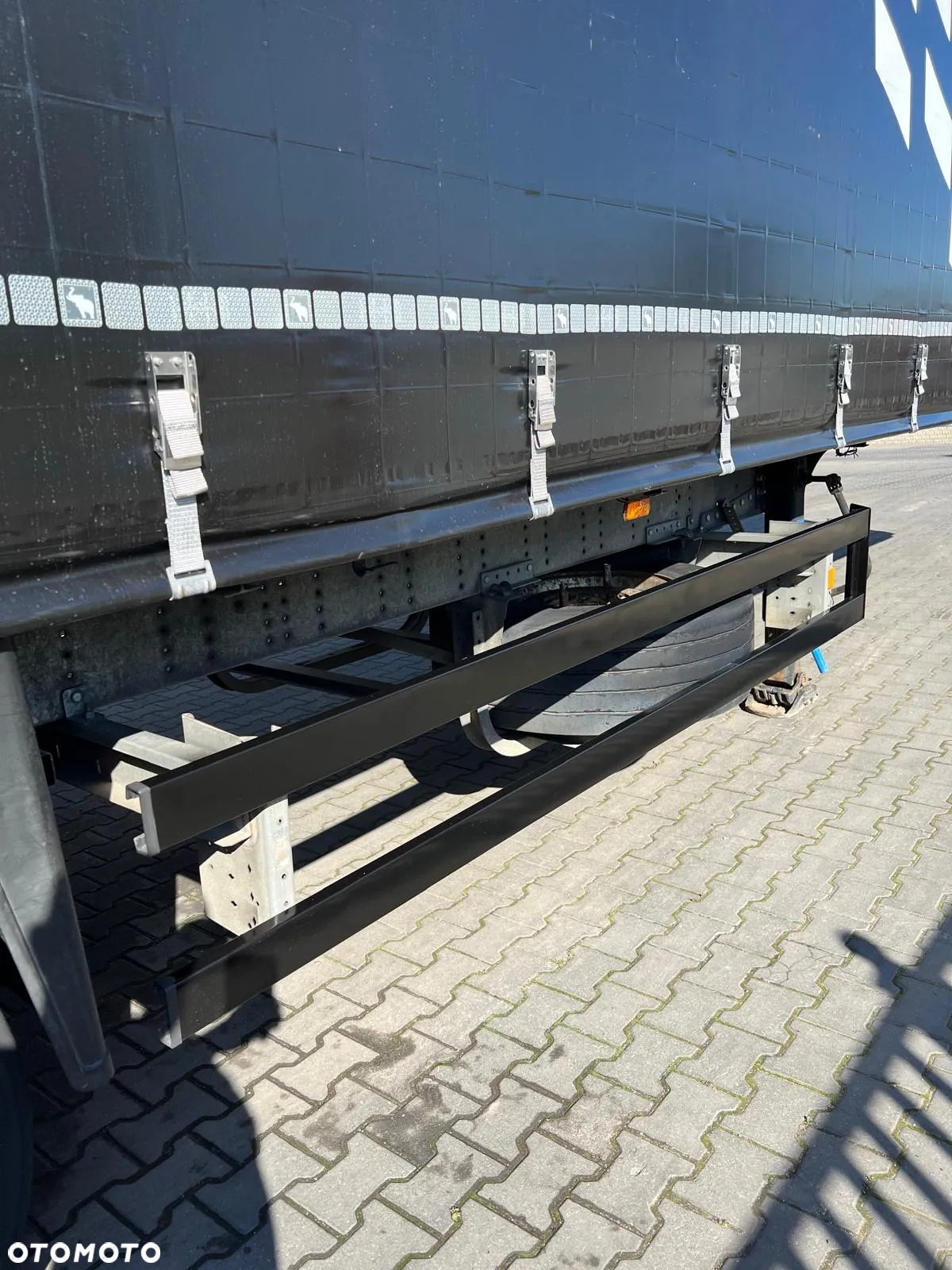 Schmitz Cargobull 2015 firanka wzmacniana plandeka winda bogato wyposażona wron-pol - 24