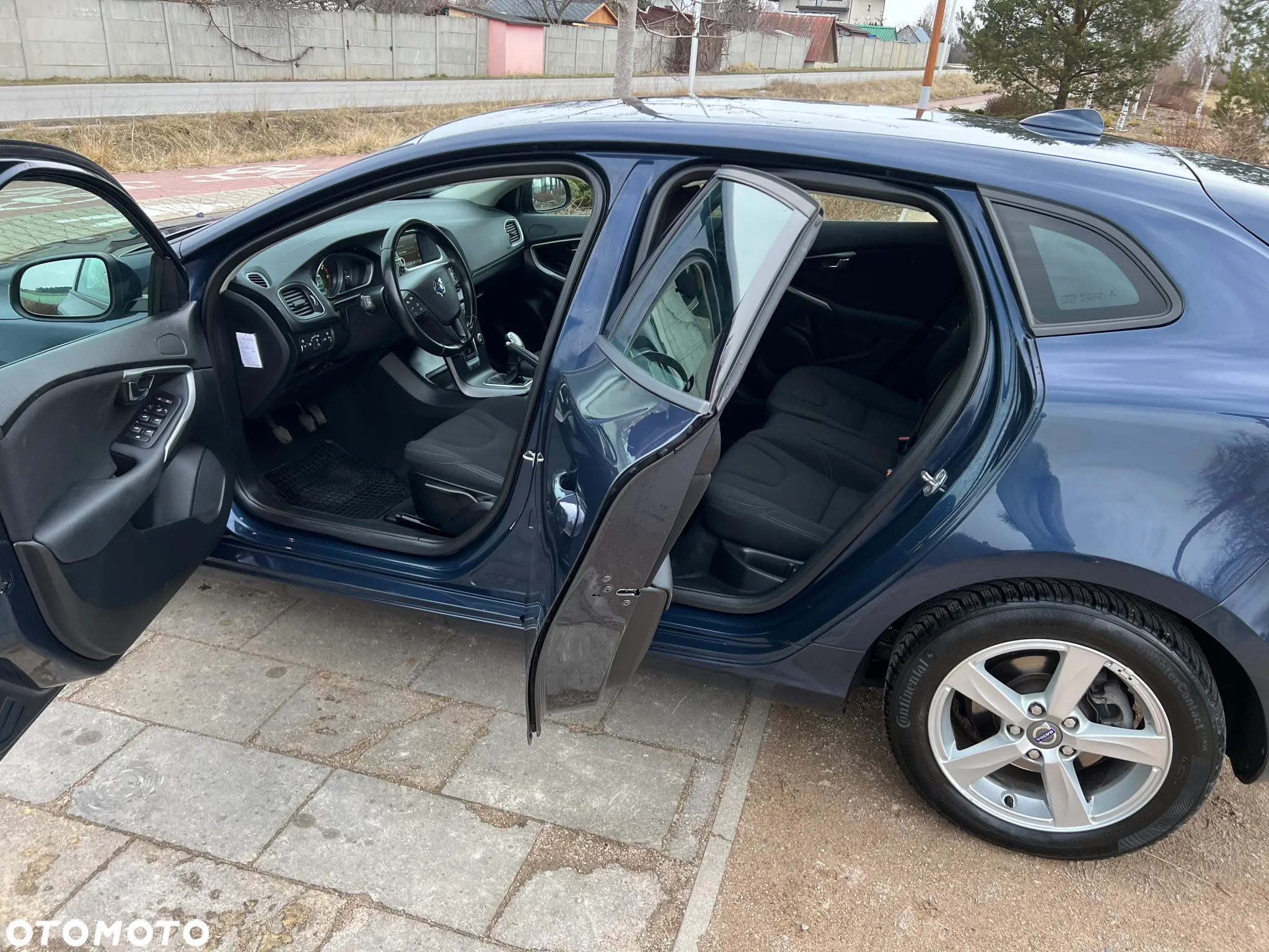 Volvo V40 D2 Momentum - 9