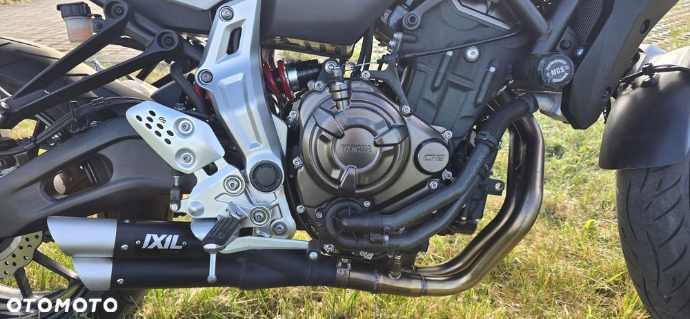 Yamaha MT - 7