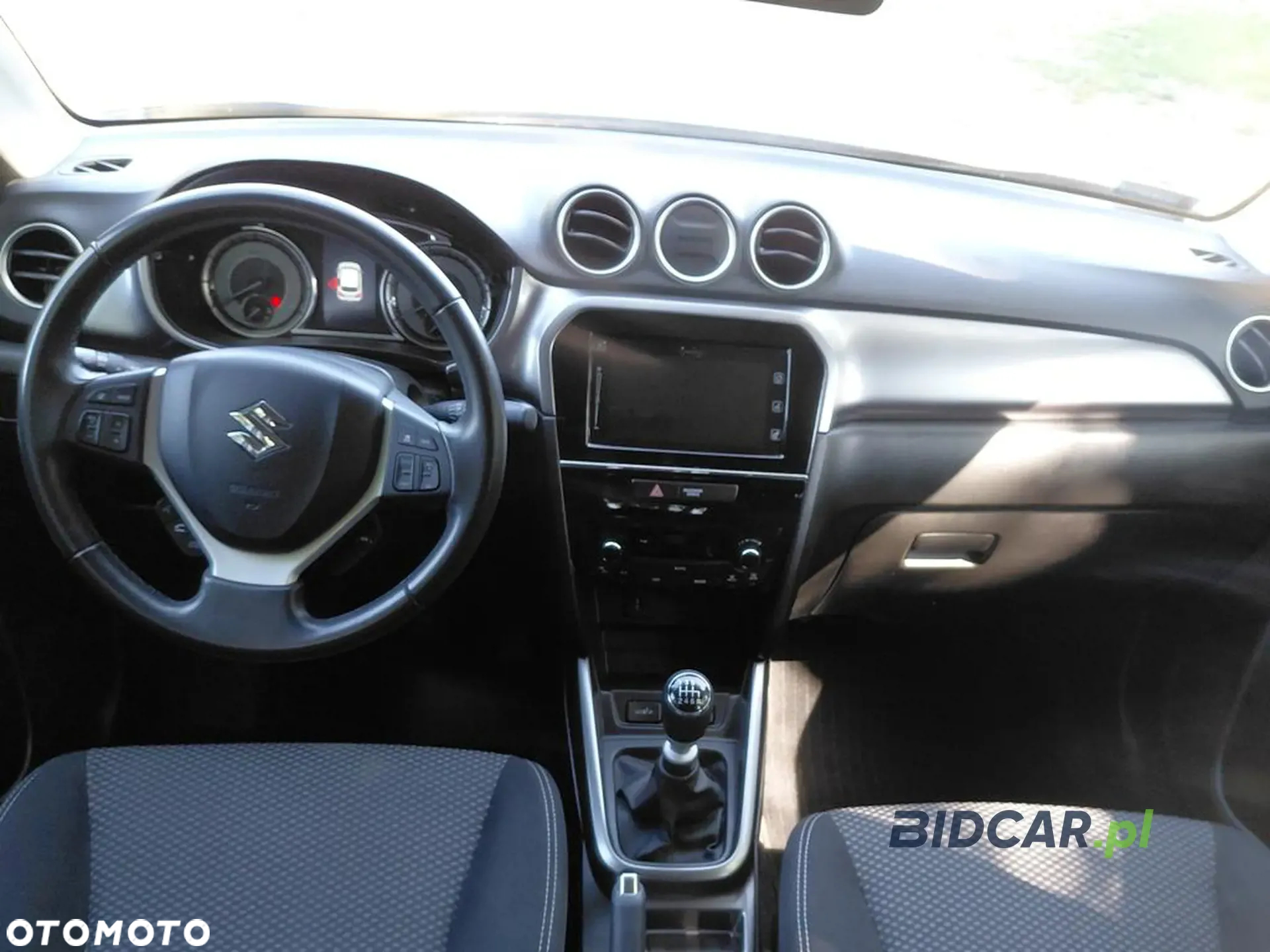 Suzuki Vitara 1.4 Boosterjet Premium 2WD - 12