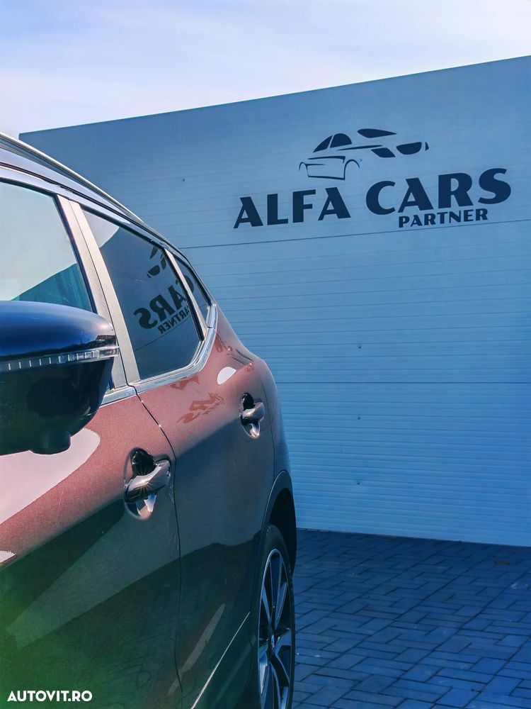 Nissan Qashqai 1.6 DCI Xtronic TEKNA - 7