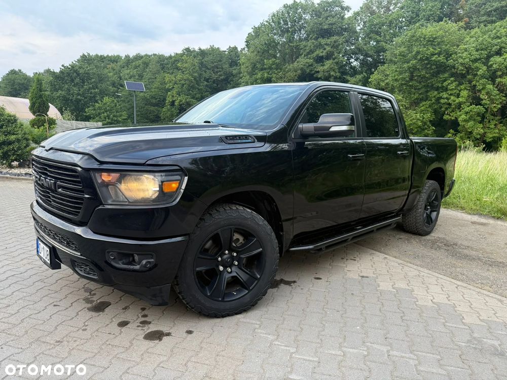 RAM 1500 5.7 Crew Cab Bighorn - 4