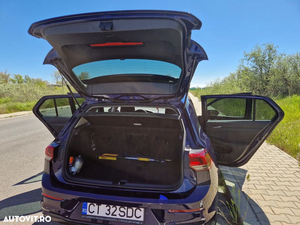 Volkswagen Golf 1.0 TSI Life - 23