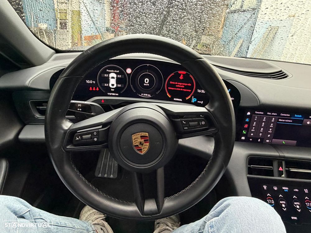 Porsche Taycan Standard - 28