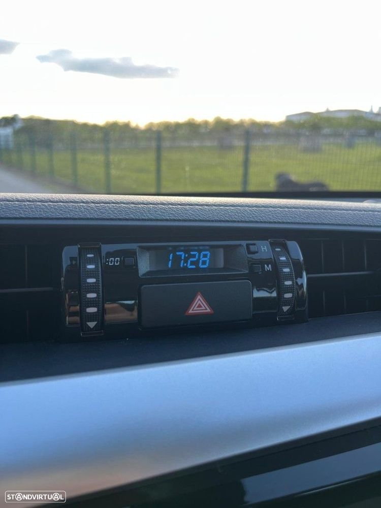 Toyota Hilux 2.4 D-4D 4WD CD CH Aut. - 40