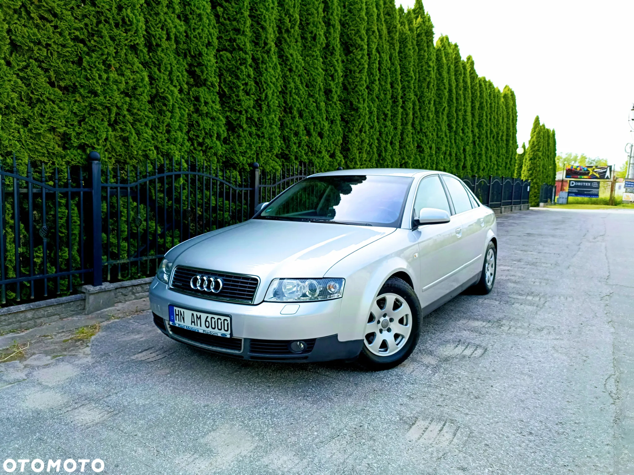 Audi A4 1.8T Quattro - 2