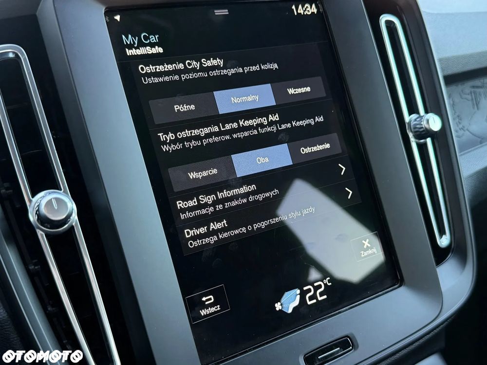 Volvo XC 40 T2 Momentum Core - 13