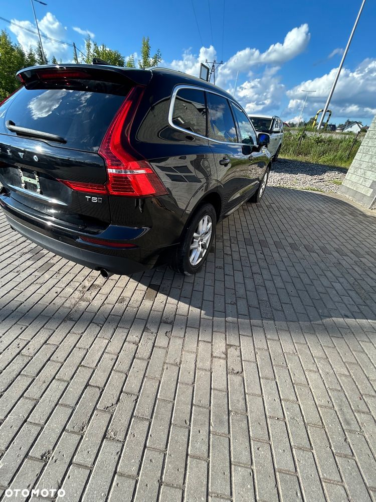 Volvo XC 60 T5 AWD Geartronic Momentum - 11